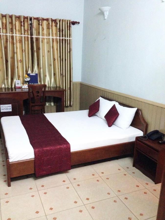 Huyen Tran Hotel Can Tho Exterior foto